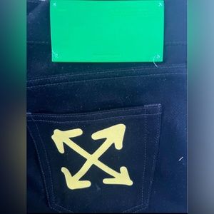 Never worn men offwhite jeans
